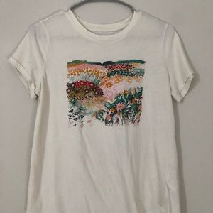 Graphic tee